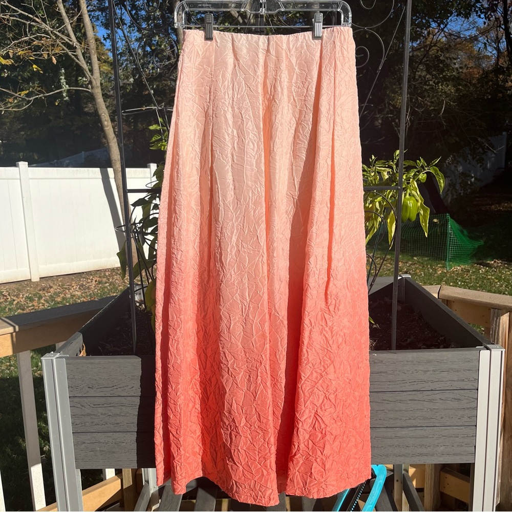 Isda & Co. Women’s 100% Silk Ombré Pink Crinkle Maxi Skirt Size 6 Fairy A-Line